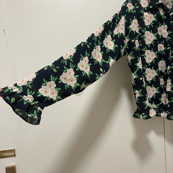 Floral Print Women's Top asos size 4, women’s small black green pink long sleeve - Picture 5 of 6